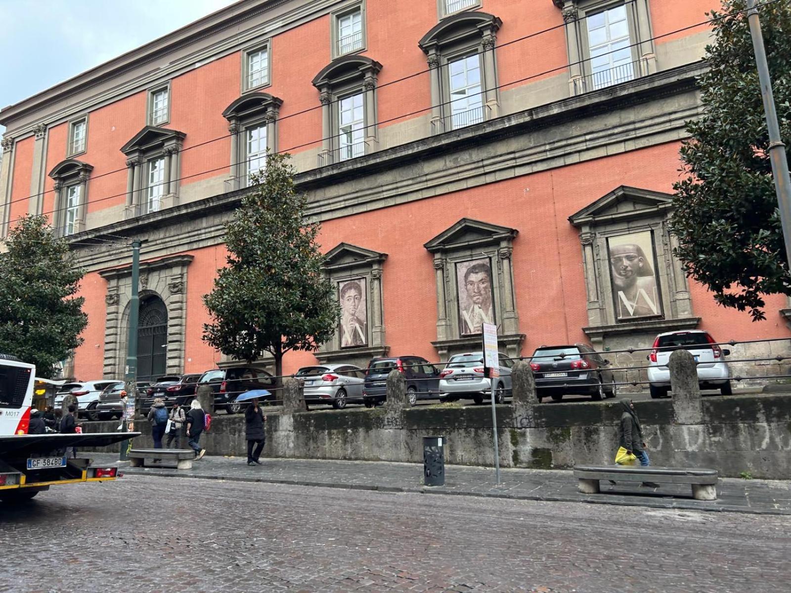 B&B House Napoli Cavour Zewnętrze zdjęcie